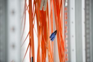 Kabel und Leitungen